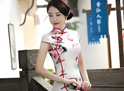 很多人以为女人婚内出轨，是因为感情变淡了