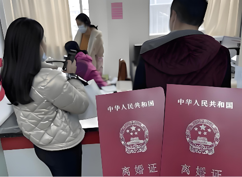 离婚原因，其实不止因情感基础薄弱这么简单