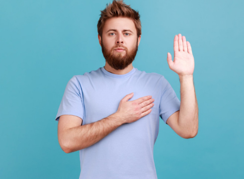 丈夫曾在我和儿子面前发誓再也不和小三联系