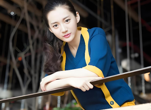 并不是所有外面的女人，都是凭出轨男人生活